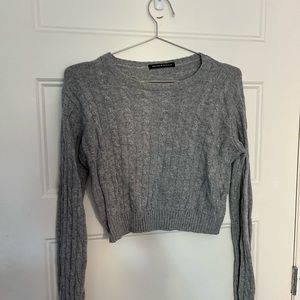 Brandy Melville grey cropped sweater